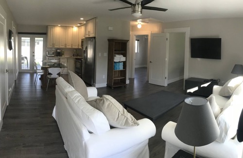 Boca Raton House | Renovated 4 Bedroom East Boca House, Walk to Everything!