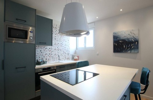 Barneville-Carteret Apartment | Renovated apartment with parking, sea view, services included in Barneville-Carteret