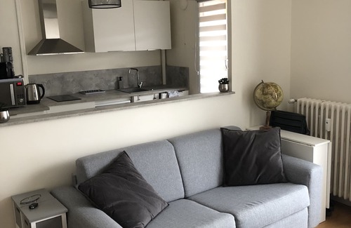 Cœur de Ville Apartment | Renovated apartment close to all amenities