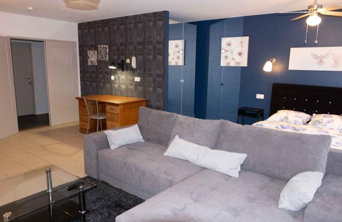 Statiekwartier Apartment | Renovated Apartment in Antwerp city center