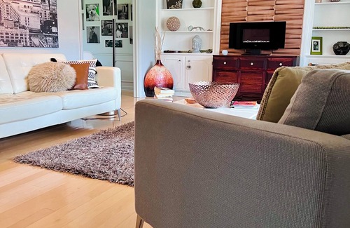State College House | Renovated Boho Oasis/Ideal Location/Hiking & Biking