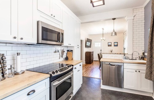 Lenox House | Renovated Cooper Young 3/2