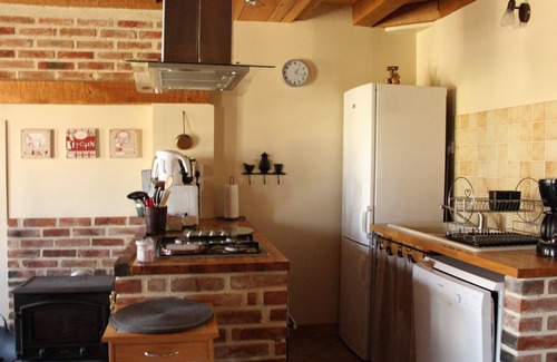 Barberier Cottage | Renovated Cottage with Terrace, Pets Allowed