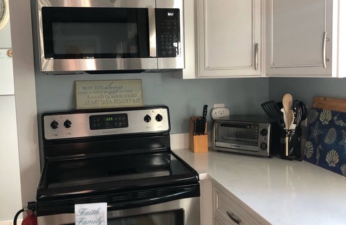Edgartown Cottage | Renovated Cottage with nice yard and homey interior