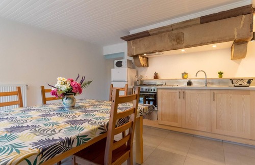 Equevilley Cottage | Renovated country house with garden, pets accepted near Vesoul