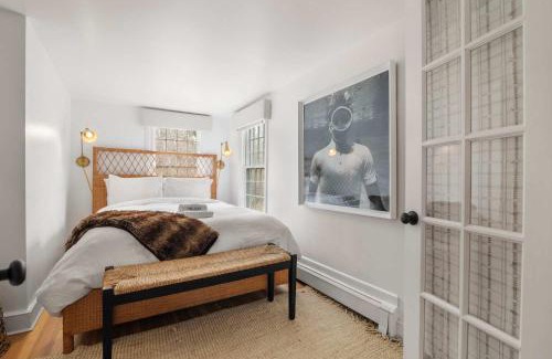 West Barnstable House | Renovated Cozy Cabin 5 Min to Beach