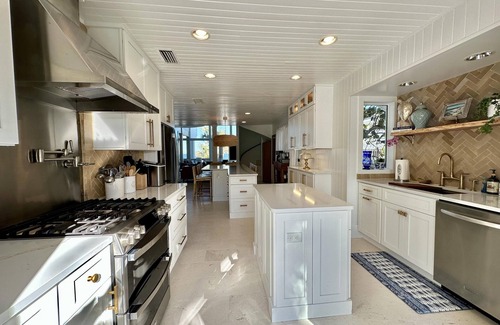 New Smyrna Beach House | Renovated, Direct Oceanfront 6BR/6BA private pool home sleeps 16