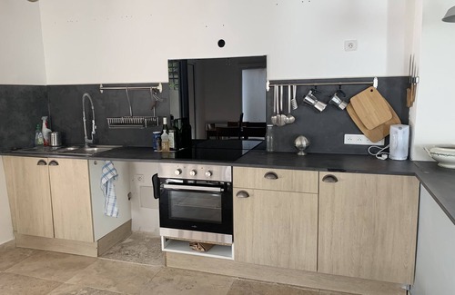 Toulon House | Renovated family home 20 minutes from the sea, ideal for families