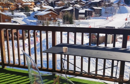 Plagne 1800 Apartment | Renovated duplex for 6 people with balcony in Plagne 1800