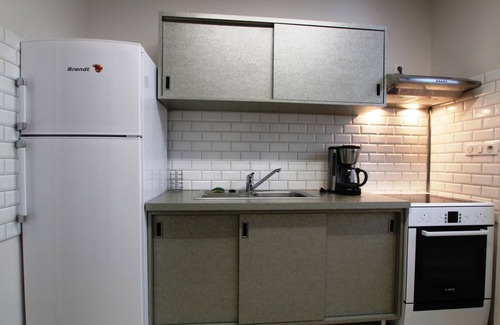 Saint-Cyr-du-Bailleul Cottage | Renovated old station with pets allowed and parking in Normandy