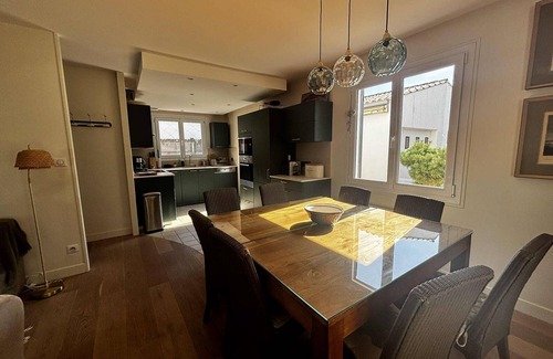 La Faute-sur-Mer House | Renovated Home: Steps from Beach & Town, 4 Bedrooms, Garage, Terrace, Family-Friendly