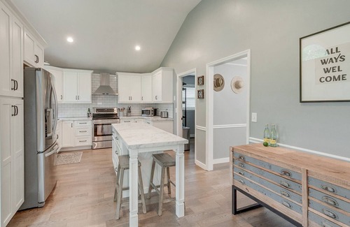 Franklin House | Renovated Home in Downtown Historic Franklin Close To Everything!