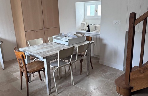 Les Portes-en-Re House | Renovated house sleeps 6 in the heart of the village of Portes-en-ré!