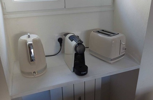 Les Portes-en-Re House | Renovated house sleeps 6 in the heart of the village of Portes-en-ré!