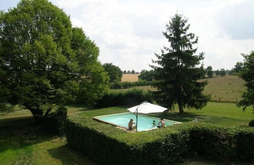 Cerilly Cottage | Renovated mansion with private pool and wellness area