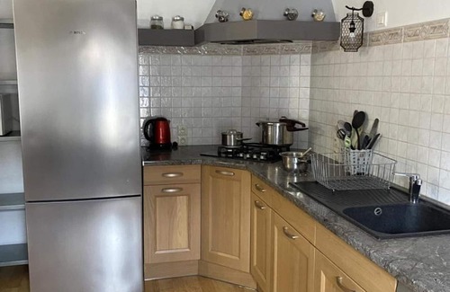 Vernusse Cottage | Renovated old mill with pool and pets allowed