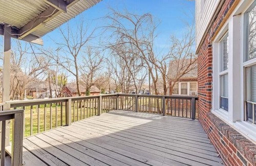 Turner Park House | Renovated Spacious Mansion near TU and Gathering Place. Pet/Family Friendly!