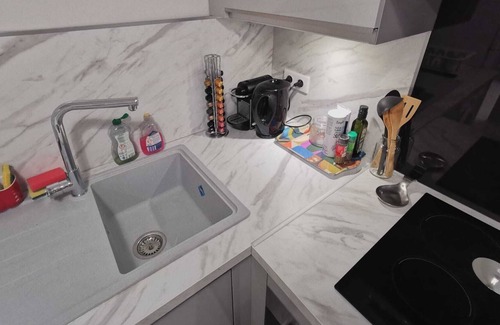 Le Piol Apartment | Renovated studio in the city center (15 min from the beach)