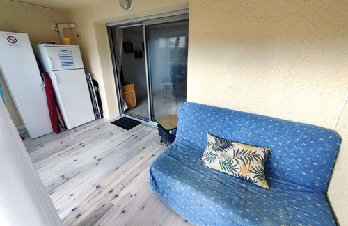 Cap d'Agde Apartment | Renovated T2 with AC, Pool, Parking for 4 near the Sea