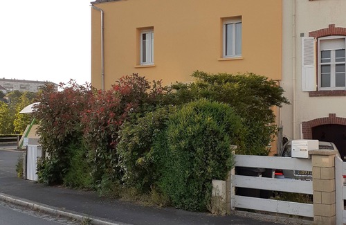Pont-Hebert House | Renovated town house with two courtyards