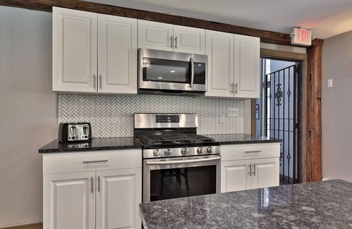 Killington Cabin | Rent An Entire Inn! The Highline Lodge! Sleeps 30!