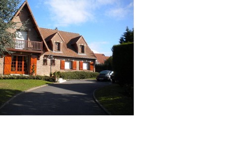 Dainville House | rental room host or student or trainee