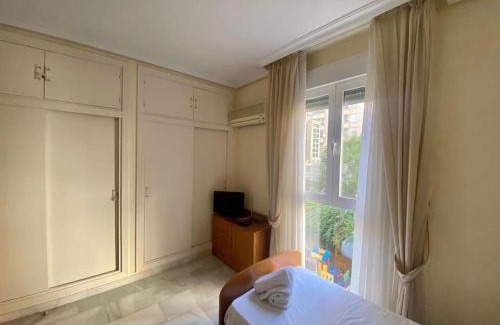 La Buhaira Apartment | RentalSevilla Luis de Morales