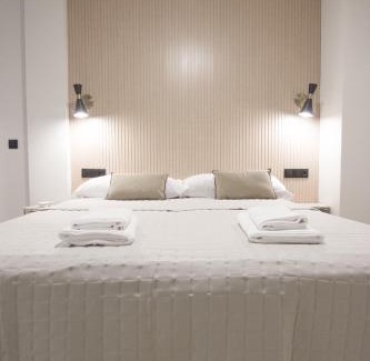 Los Remedios Apartment | RentalSevilla Virgen de Robledo
