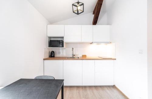 Pradnik Czerwony Apartment | RentPlanet - Studio Olsza