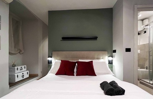 San Fruttuoso Apartment | Reserved apartment in the center, just renovated