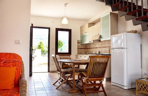 Santa Maria Navarrese Apartment | Residence Bianco Navarrese C