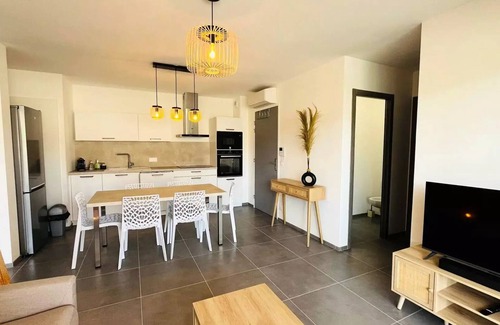 Marine de Saint Ambroggio Apartment | Residence A Marina - 3 Rooms for 6 People