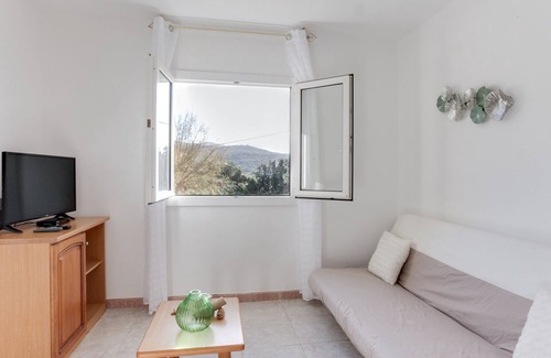 Centuri Apartment | RESIDENCE ANNA INDIGO