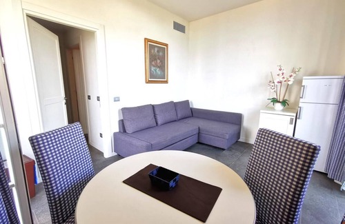 Meina Apartment | Residence Antico Verbano Two-room apartment Bilo for 4 persons