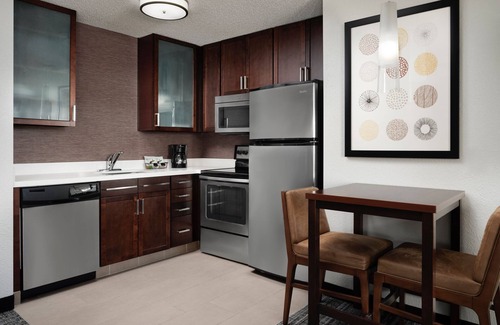 East Paris Hotel | Residence Inn by Marriott Grand Rapids Airport