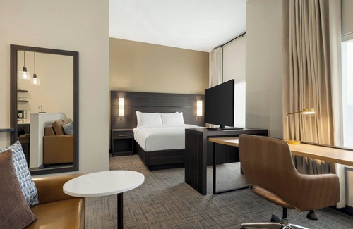 Enola Hotel | Residence Inn by Marriott Mechanicsburg