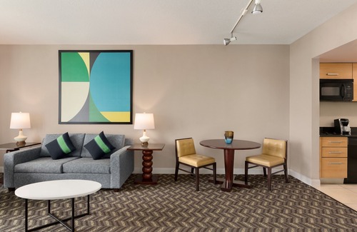 East Fort Lauderdale Hotel | Residence Inn Fort Lauderdale Intracoastal offers the traveler many things to see