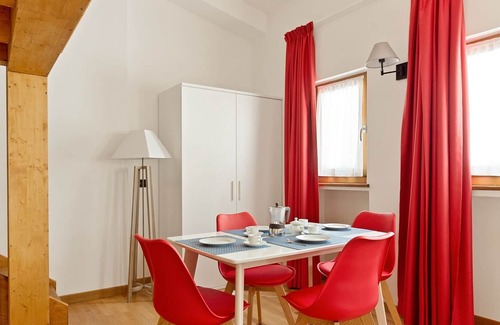 Gressoney-Saint-Jean Apartment | Residence in Gressoney-saint-jean with 1 bedrooms sleeps 2