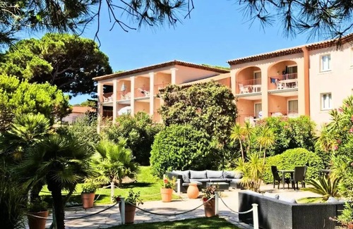 Giens Apartment | Residence La Pinède - maeva Home - Comfort 1 bedroom apartment (5 people)