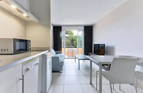 Giens Apartment | Residence La Pinède - maeva Home - Apartment 2 rooms 4 people - Selection