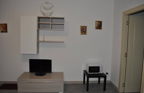 Garbagnate Milanese House | Residence Le Groane