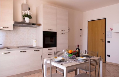 Garbagnate Milanese House | Residence Le Groane