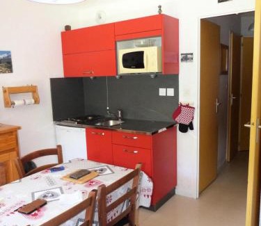Valloire Apartment | Residence Le Thymel - 2 pièces cabine 4 personnes exposé Est MAE-8644