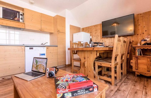 La Feclaz Apartment | Residence Les Chalets du Berger Premium * - 2 rooms Sleeping Area 6 people