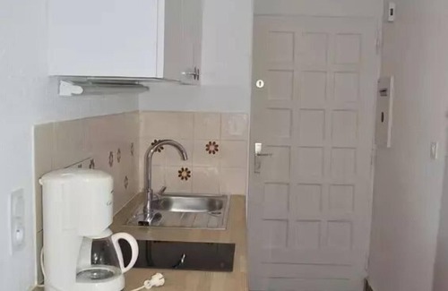 Port Leucate Apartment | Residence Les Cyclades - STUDIO 4 PERSONS 4 sleeping PORT LEUCATE. Ref: 2CYC 38A