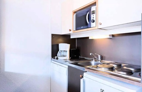 Avoriaz Apartment | Residence Les Fontaines Blanches - maeva Home - Budget Studio (4 People)