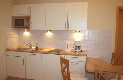 Kuhlungsborn Ost Apartment | Residence Lindengarten in Kühlungsborn (Object 22) - Lindengarten - 22-15 with W-LAN