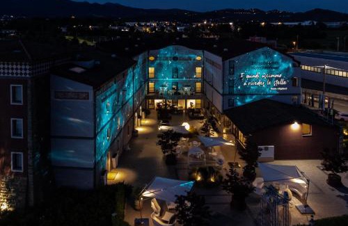 Ponte San Pietro Apartment | Residence Mura Venete