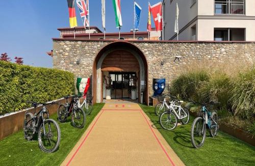 Ponte San Pietro Apartment | Residence Mura Venete