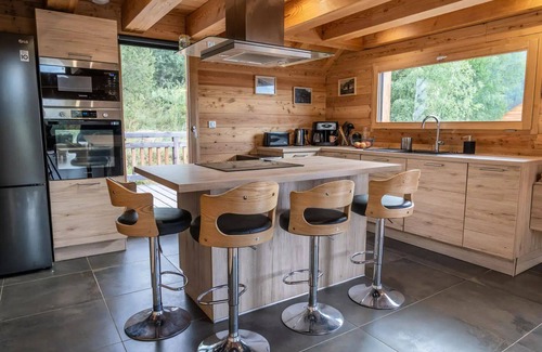 Les Orres Ski Chalet | Residence Pramouton - Beautiful chalet with large areas of conviviality